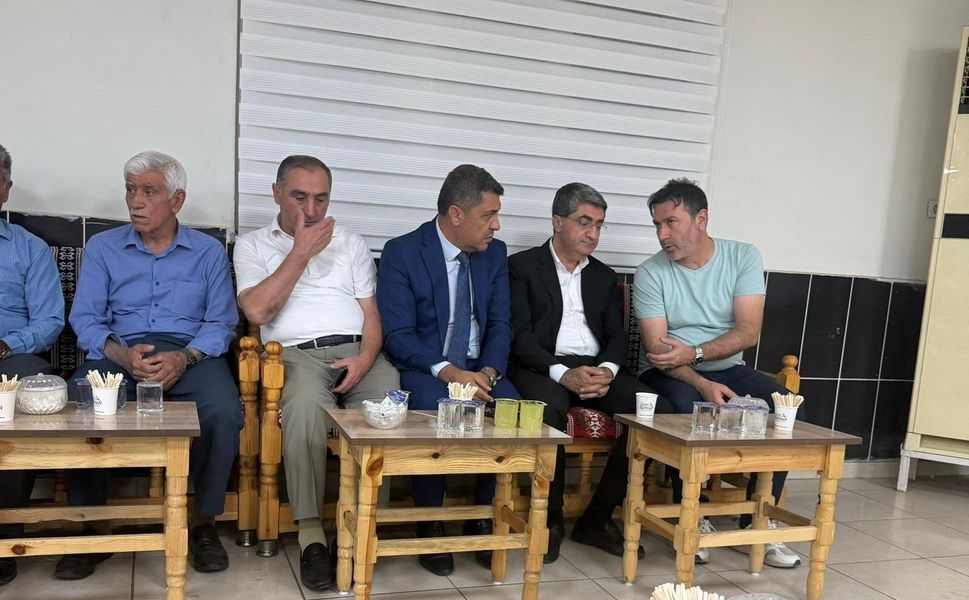 Ekmen, Yangında Hayatını Kaybedenlerin Ailelerine Taziye Ziyaretinde Bulundu