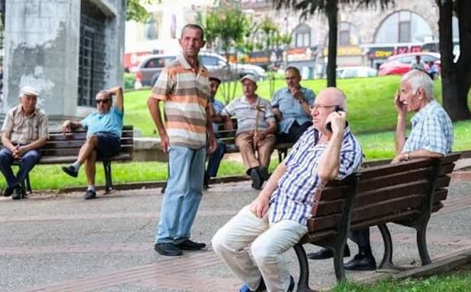 Eylül 2026 Erken Emeklilik Reformunda Son Dakika Gelişmesi: Yıllarca Beklenen Yaş ve Prim İndirimiyle Yeni Hayatınız Başlıyor!