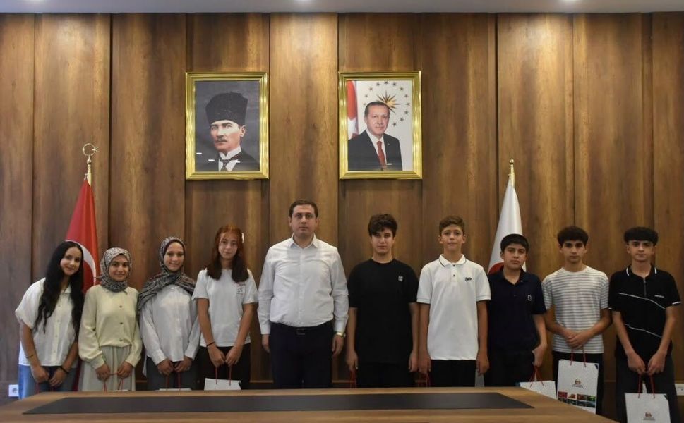 Sason’da LGS Gururu: Başarılı Öğrenciler Kaymakam Başar’la Buluştu
