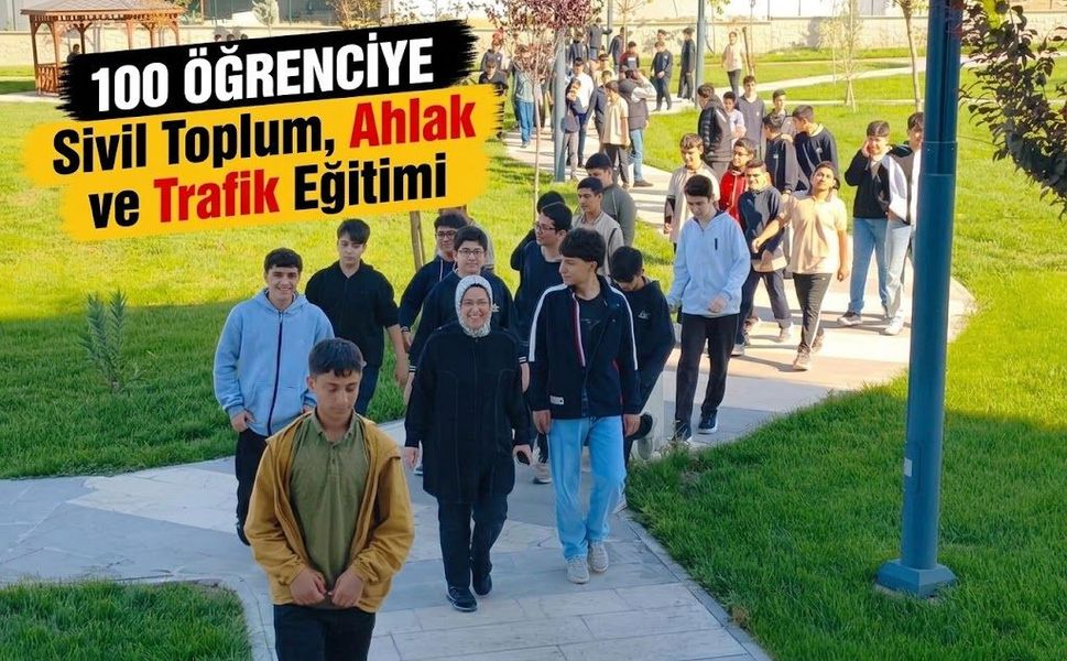 100 Öğrenciye Sivil Toplum, Ahlak ve Trafik Eğitimi