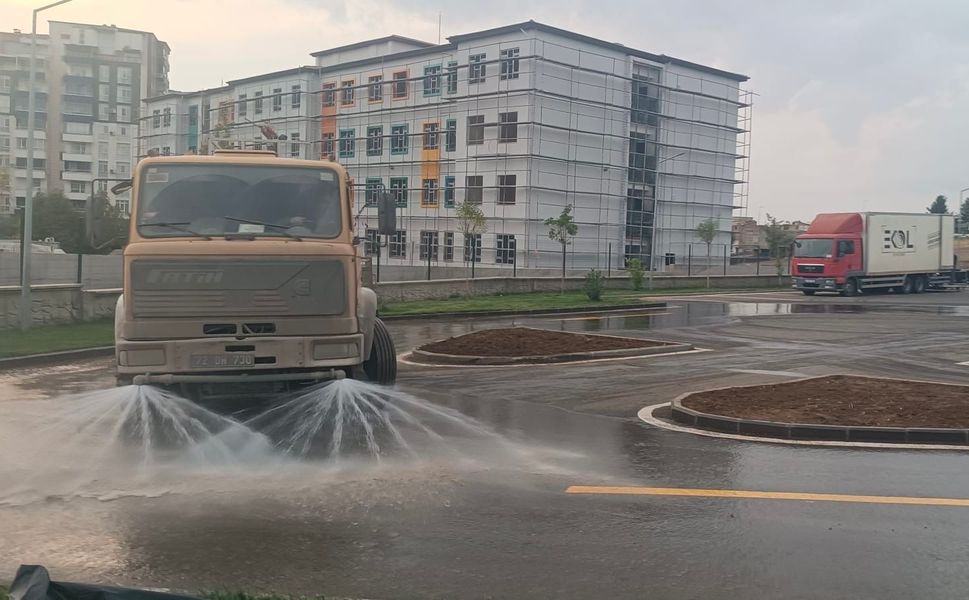 Batman’da Temizlik Çalışmaları Hız Kesmiyor: İşte Çalışma Yapılan Noktalar