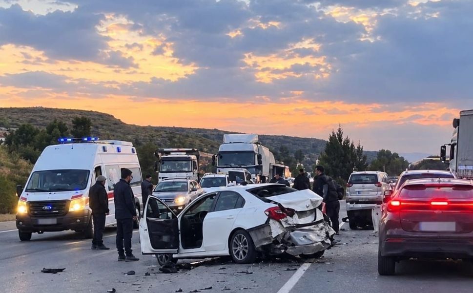 Batman-Kozluk Yolunda Kaza: 1 Yaralı