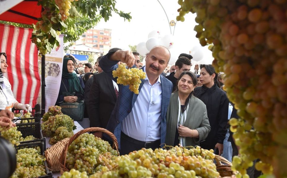 Gercüş’ün bereketi 85 stantta görücüye çıktı!