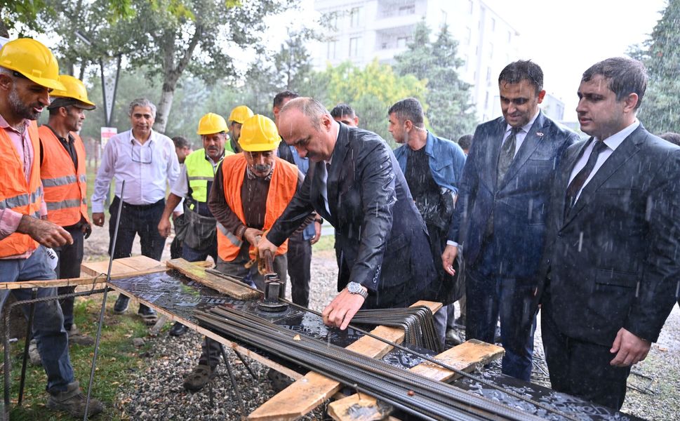 Batman Emekliler Lokali projesinde çalışmalar Kine Em Parkı’nda başladı