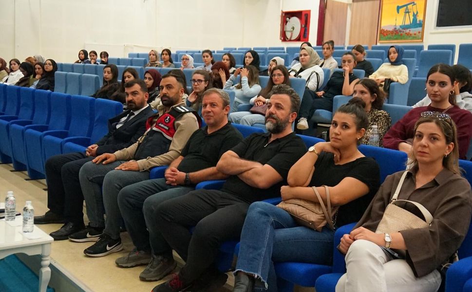 Batman Üniversitesi’nde Bağımlılığa Karşı Gençlik Seferberliği