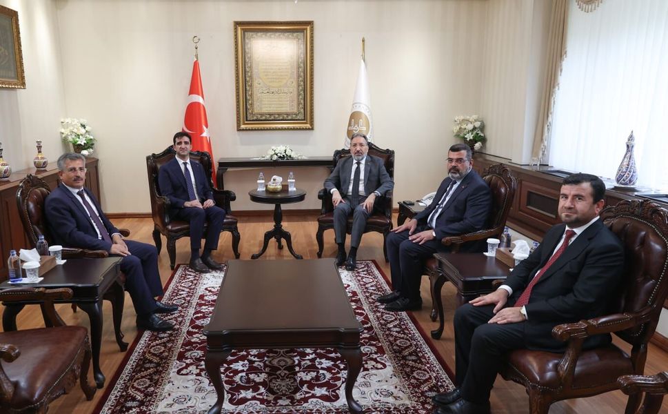 Batman’dan Diyanet İşleri Başkanı Safi Arpaguş’a Ziyaret